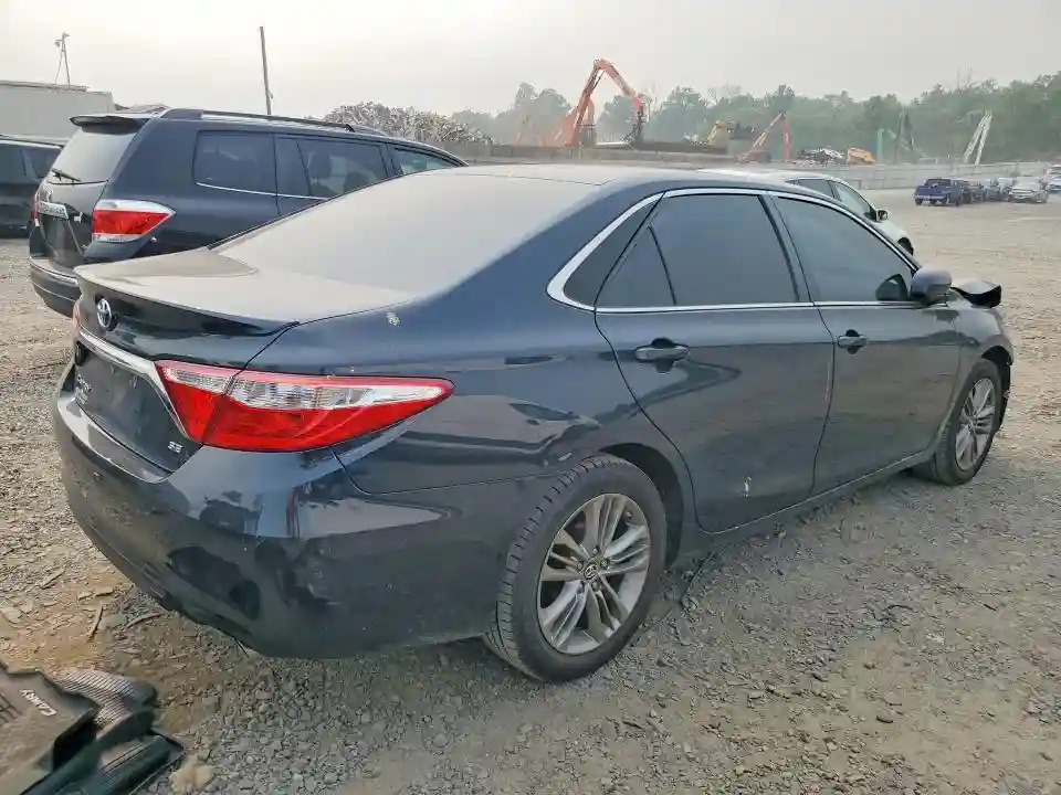4T1BF1FK3HU763510 2017 TOYOTA CAMRY-2