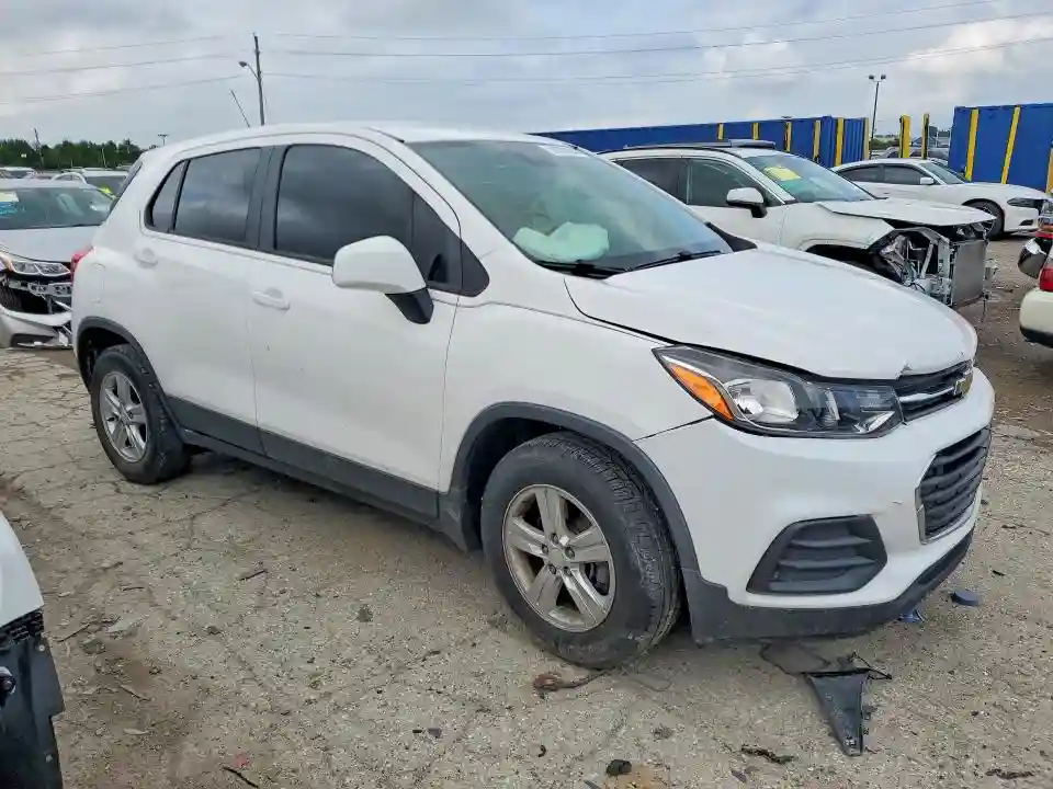 3GNCJKSB4KL385371 2019 CHEVROLET TRAX-3