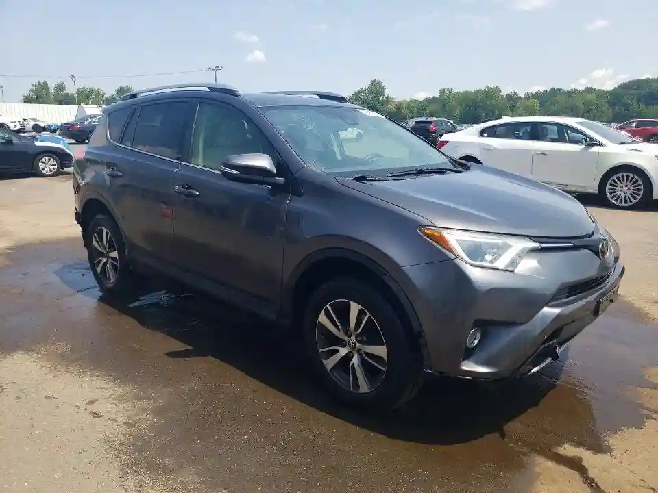 JTMRFREV2JJ718191 2018 TOYOTA RAV4-3