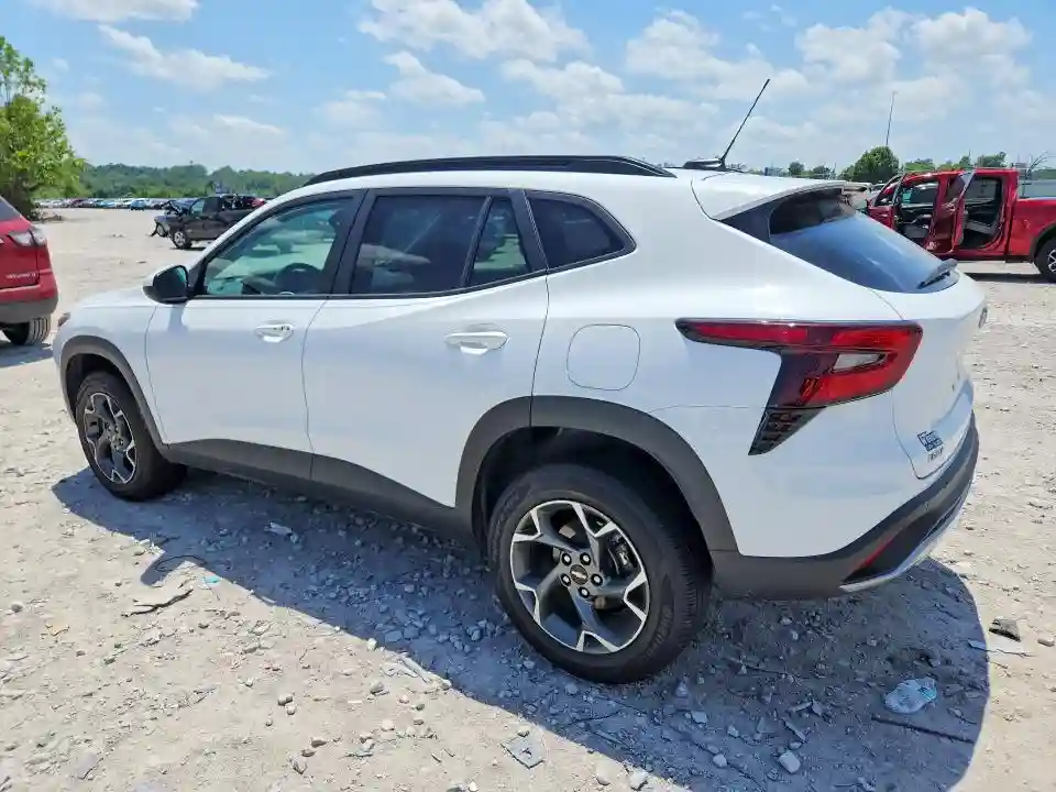 KL77LHEP9SC030655 2025 CHEVROLET TRAX-1