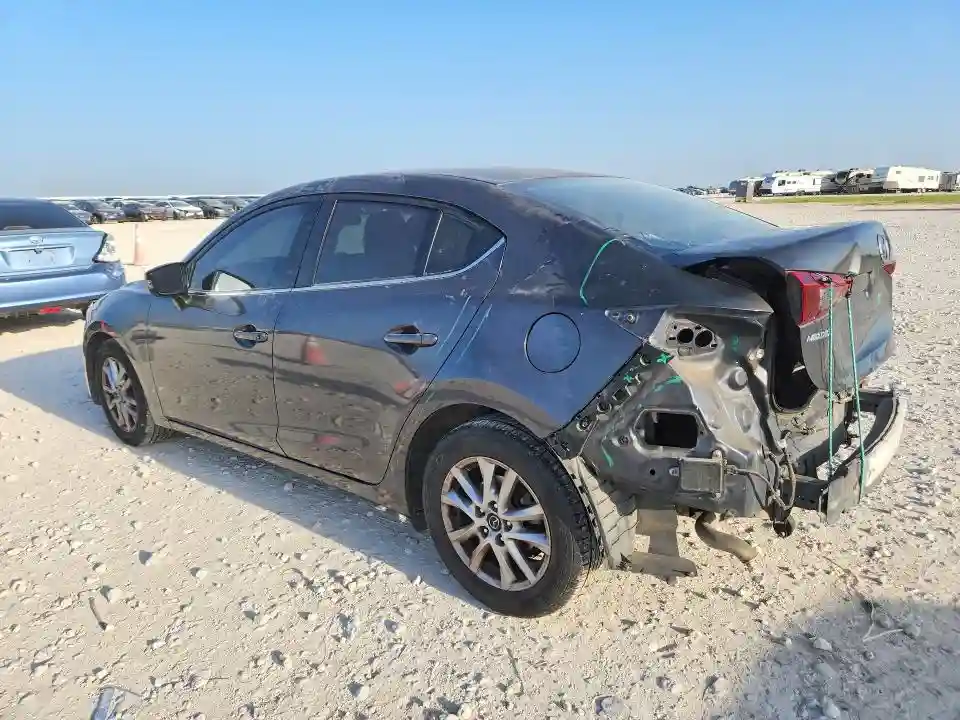 JM1BM1U7XG1335216 2016 MAZDA 3-1