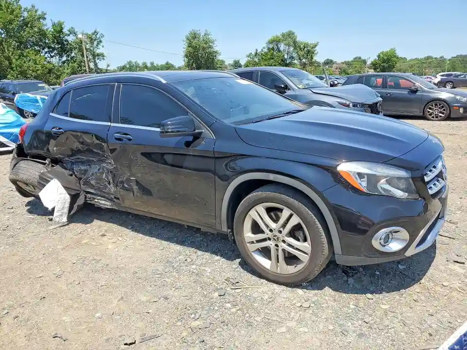WDCTG4GB7KJ550228 2019 MERCEDES-BENZ GLA-CLASS-3
