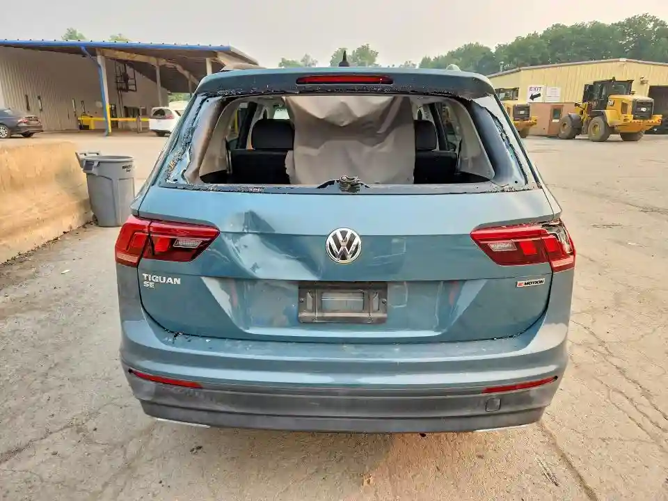 3VV2B7AX6KM136092 2019 VOLKSWAGEN TIGUAN-5