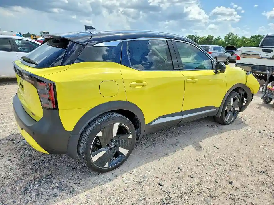 3N8AP6DC6SL364800 2025 NISSAN KICKS-2