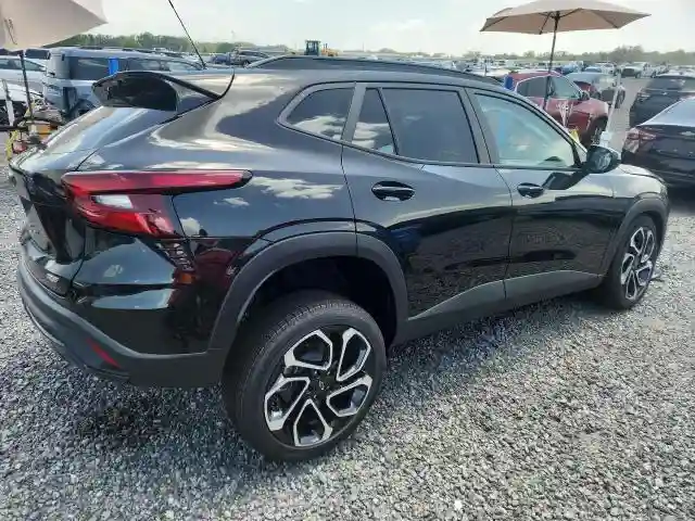 KL77LJEP6TC175032 2026 CHEVROLET TRAX-2