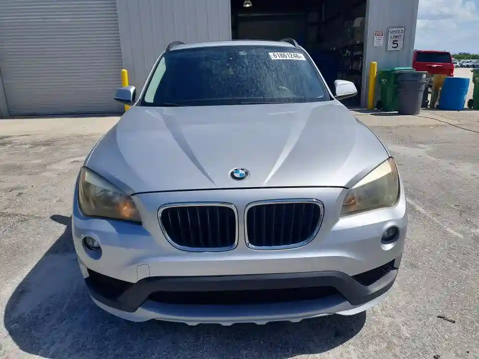 WBAVM1C54FV316422 2015 BMW X1-4