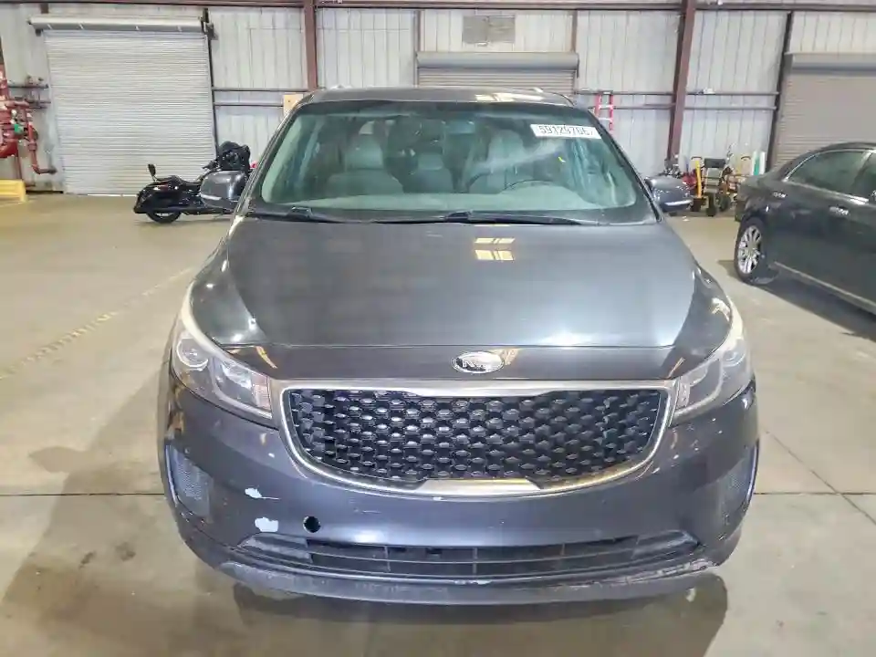 KNDMB5C15H6239761 2017 KIA SEDONA-4