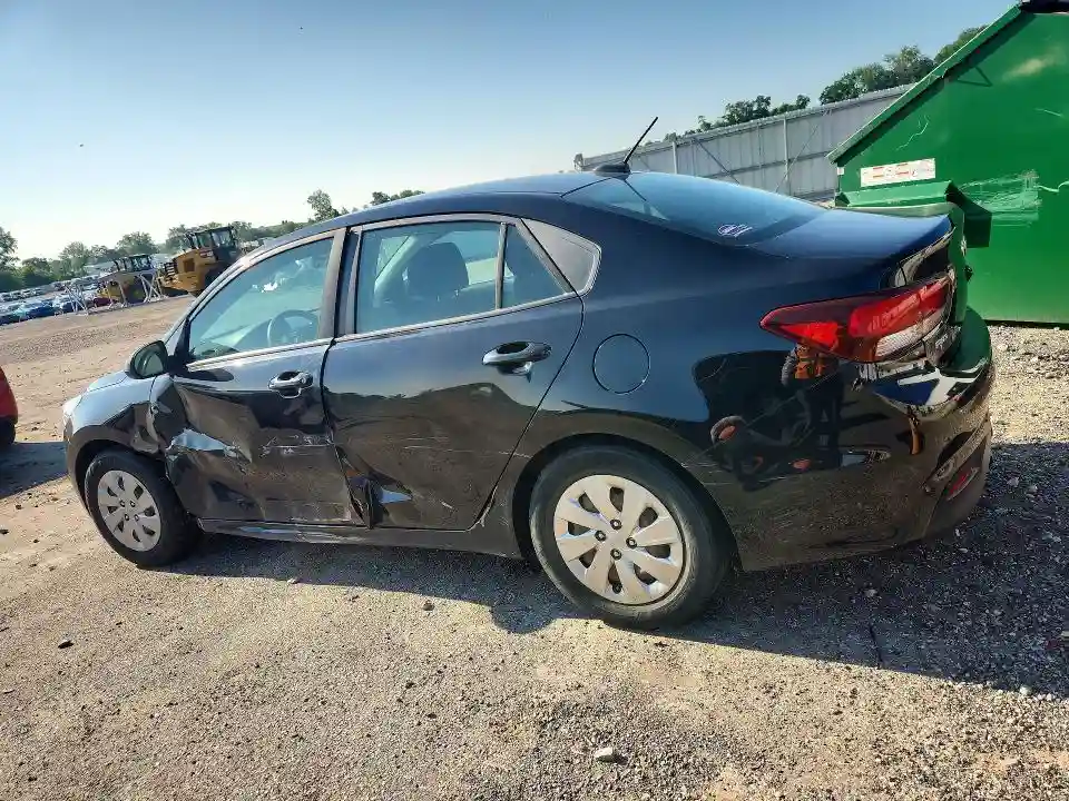 3KPA24AB5JE113859 2018 KIA RIO-1