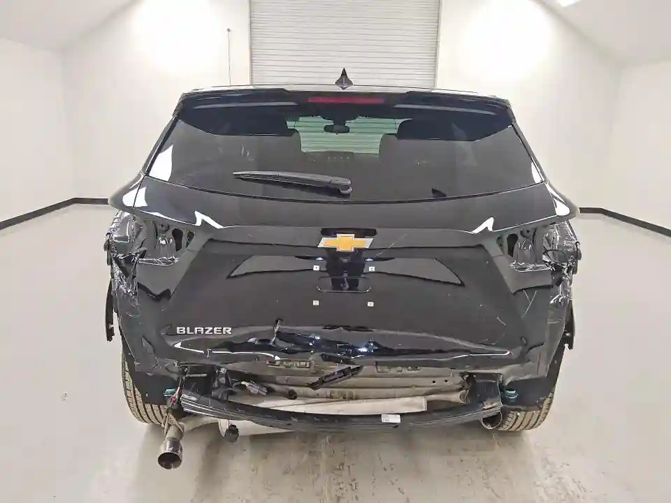 3GNKBCR45TS153813 2026 CHEVROLET BLAZER-5