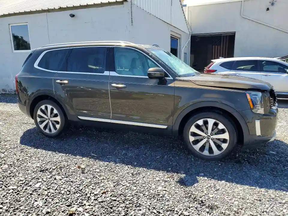 5XYP6DHC8LG005805 2020 KIA TELLURIDE-3