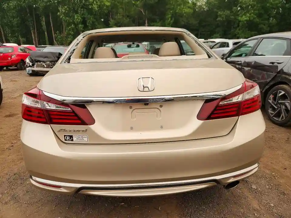 1HGCR2F30HA037251 2017 HONDA ACCORD-5