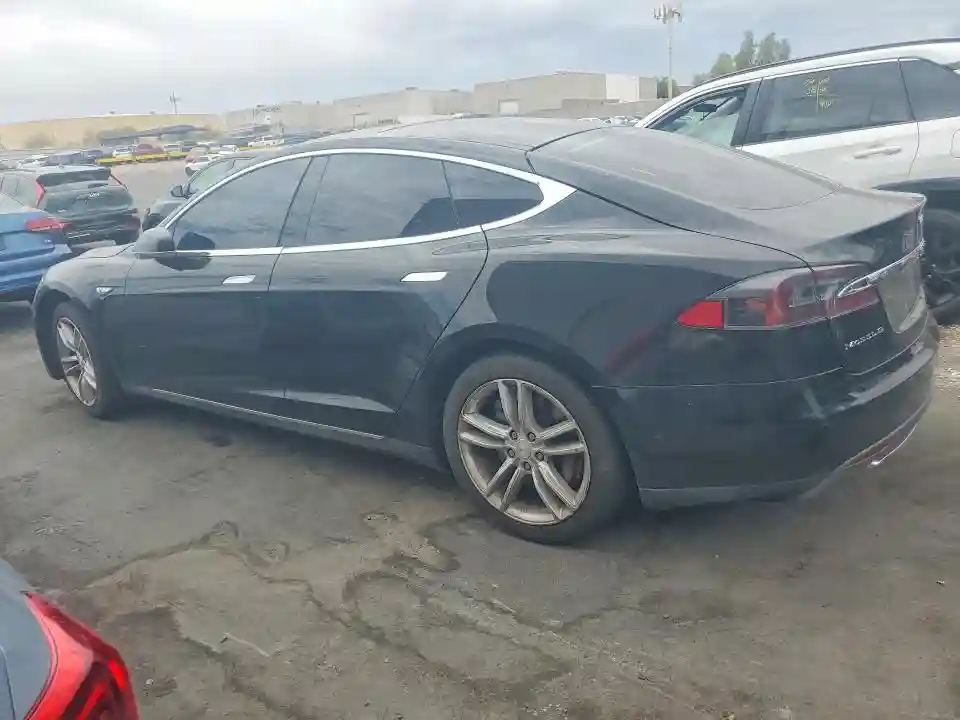 5YJSA1E19FF116174 2015 TESLA MODEL S-1