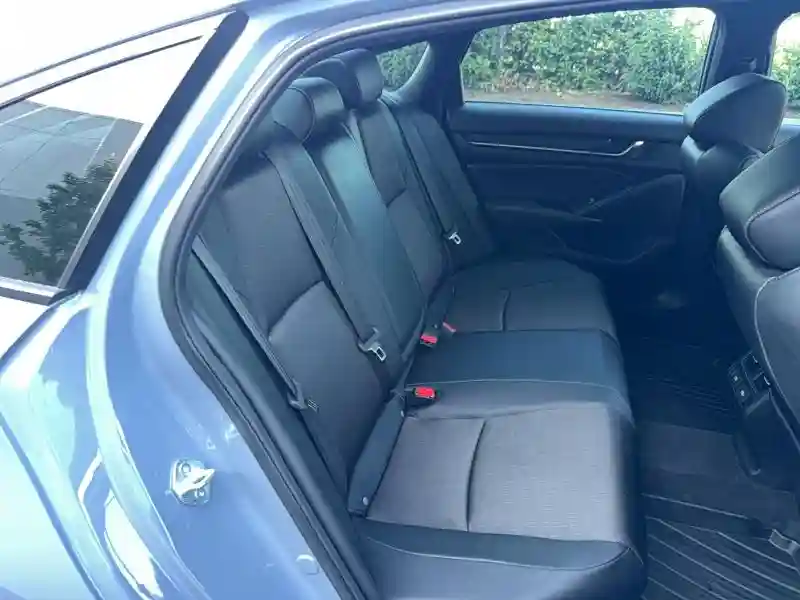 1HGCV2F30NA014835 2022 HONDA ACCORD-5