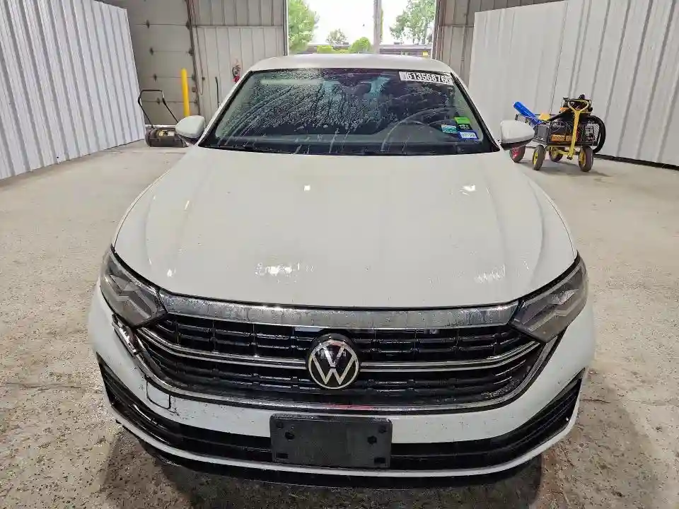 3VW5M7BU8RM095840 2024 VOLKSWAGEN JETTA-4