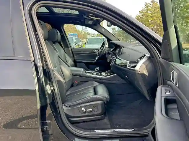 5UXCR6C04M9G98133 2021 BMW X5-4