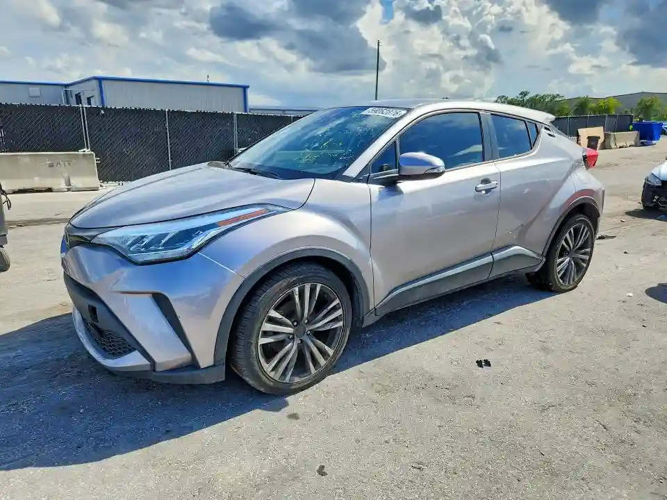 NMTKHMBX9LR106823 2020 TOYOTA C-HR-0