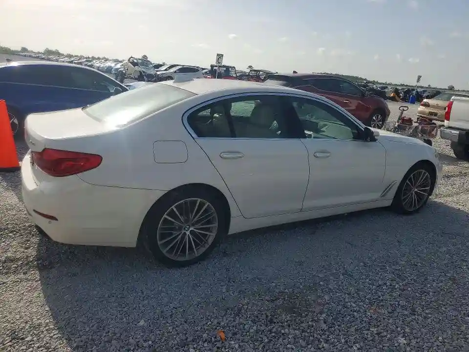 WBAJE5C53JG918003 2018 BMW 5 SERIES-2
