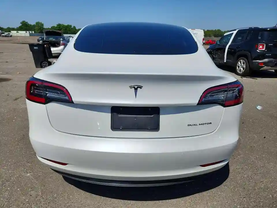 5YJ3E1EB3MF012987 2021 TESLA MODEL 3-5