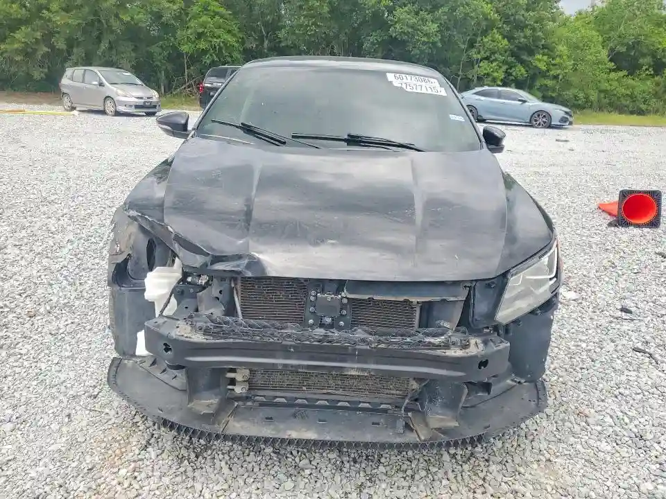 1VWAA7A37JC022352 2018 VOLKSWAGEN PASSAT-4