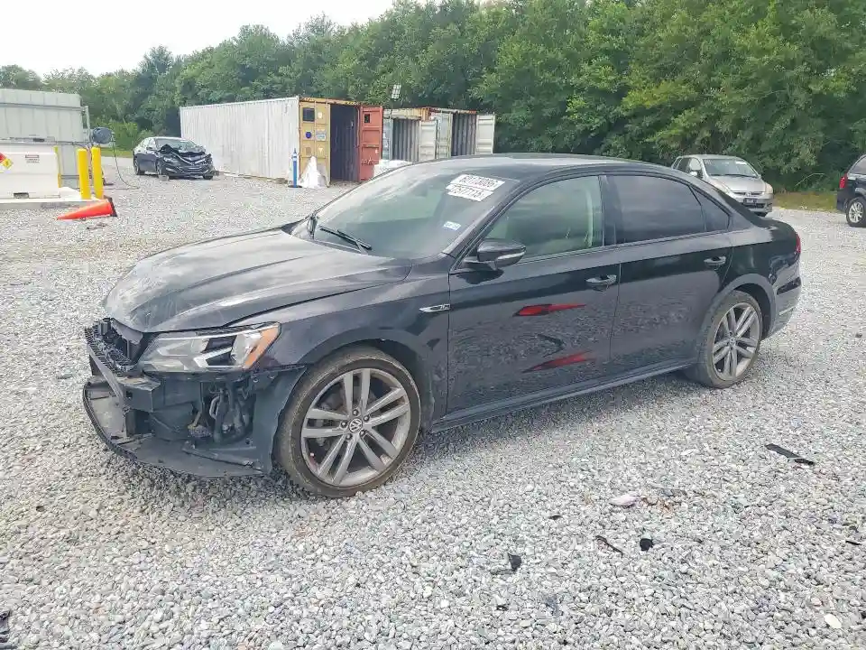 1VWAA7A37JC022352 2018 VOLKSWAGEN PASSAT-0