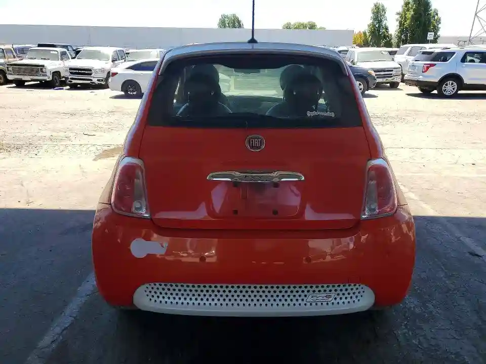 3C3CFFGEXFT652916 2015 FIAT 500-5