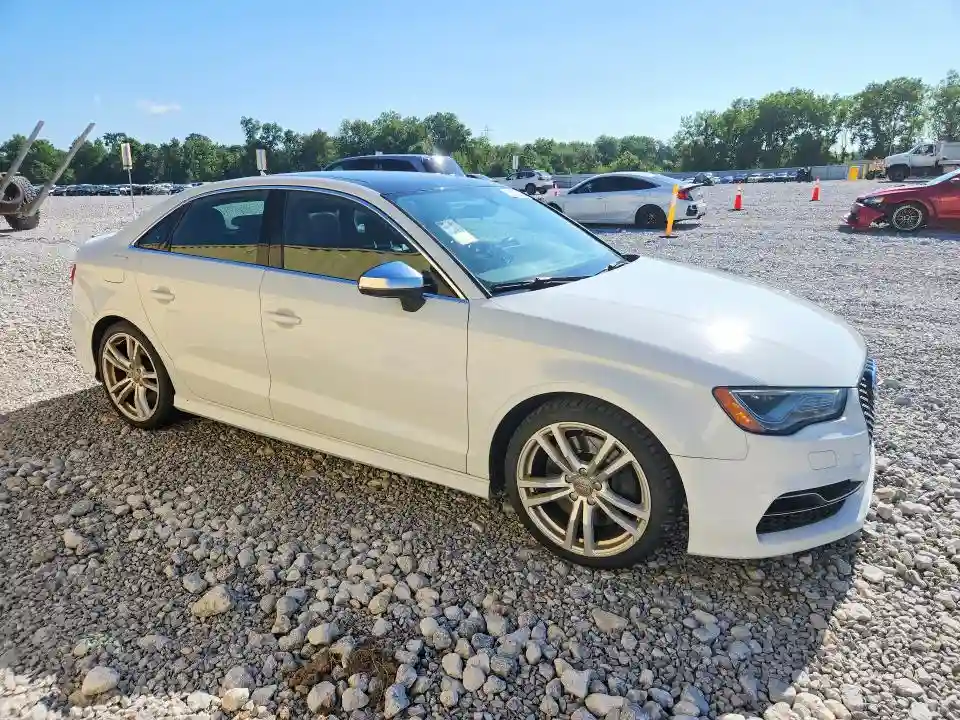WAUBFGFF5F1083811 2015 AUDI S3-3