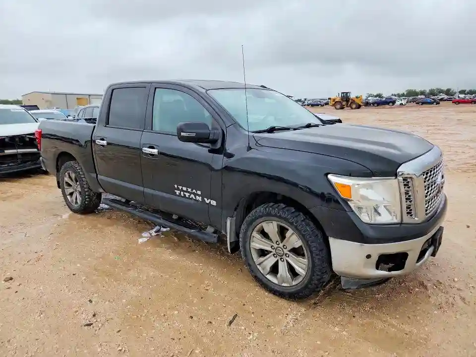 1N6AA1E68JN512756 2018 NISSAN TITAN-3