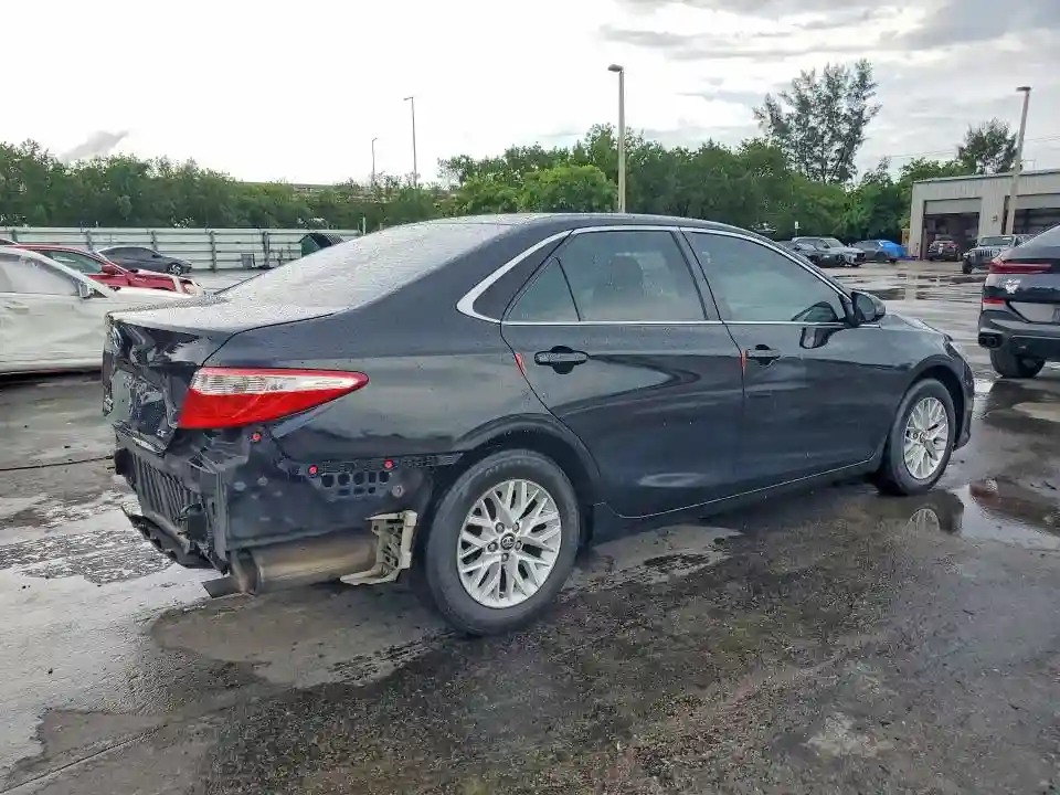 4T1BF1FK0GU188748 2016 TOYOTA CAMRY-2