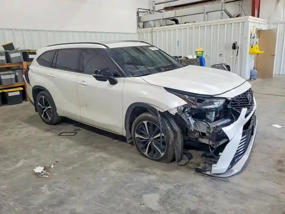 5TDLZRBH8MS109027 2021 TOYOTA HIGHLANDER-3