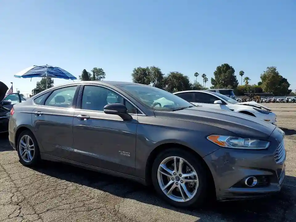 3FA6P0SU6FR284268 2015 FORD FUSION-3