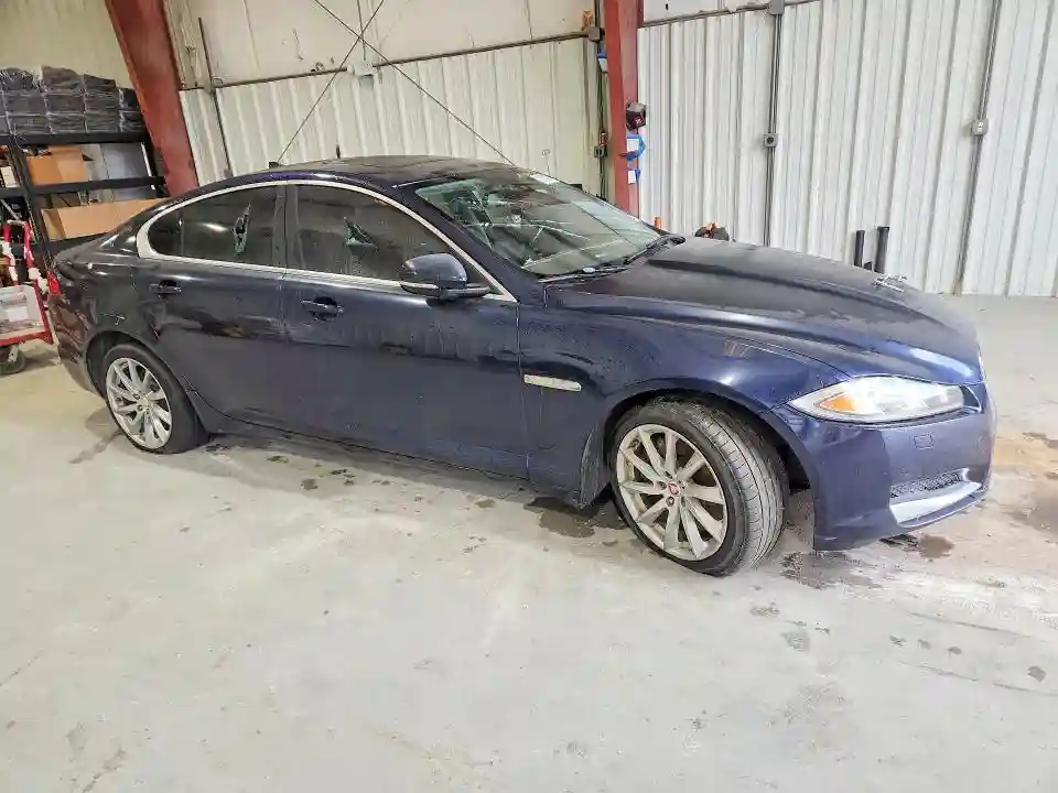 SAJWA0FS5FPU78822 2015 JAGUAR XF-3