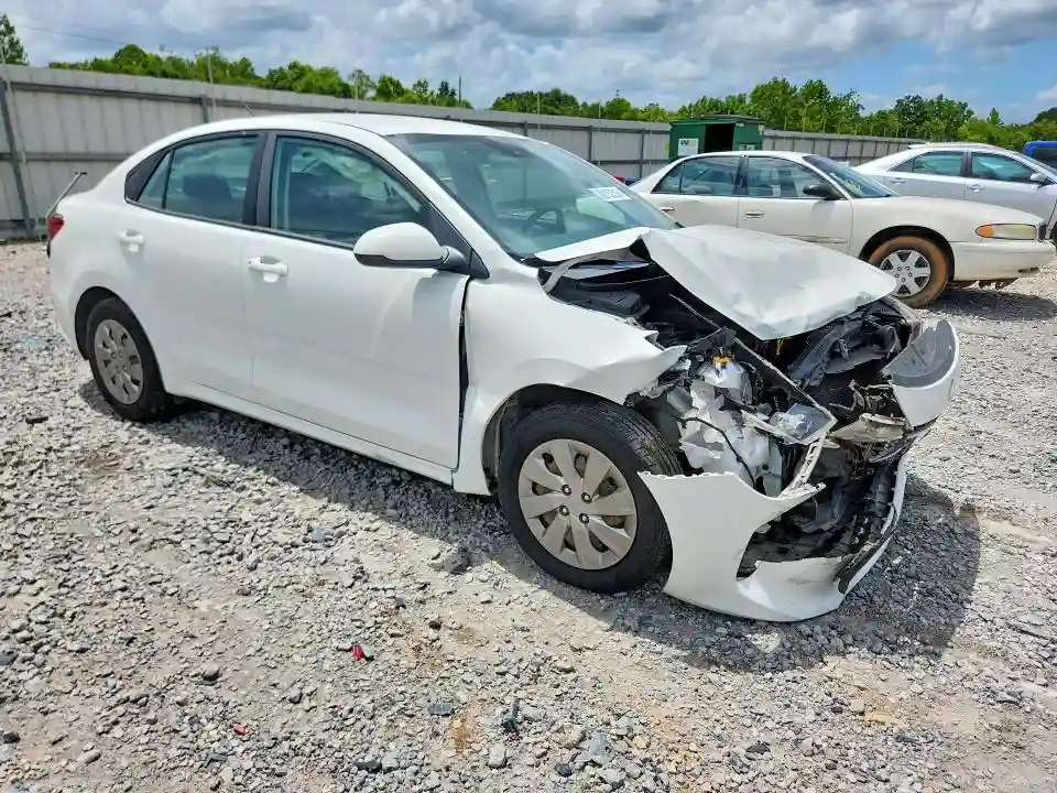 3KPA24ABXKE231407 2019 KIA RIO-3