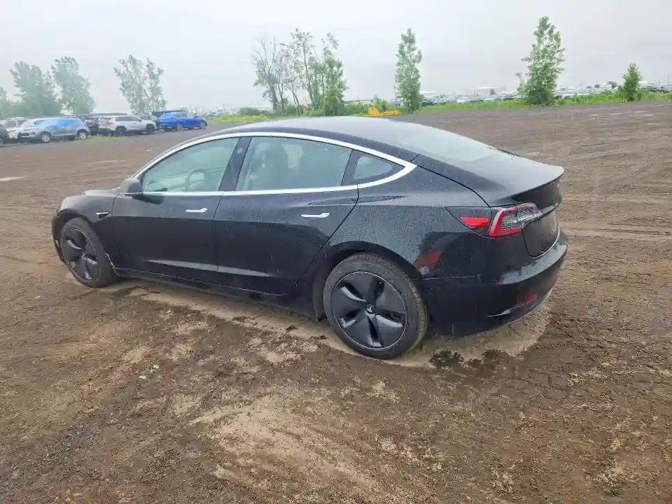 5YJ3E1EA7JF095617 2018 TESLA MODEL 3-1