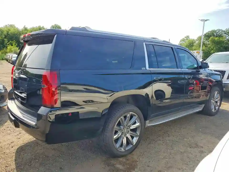 1GNSKKKC8FR301486 2015 CHEVROLET SUBURBAN-2