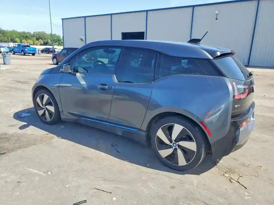 WBY1Z6C3XHV949569 2017 BMW I SERIES-1