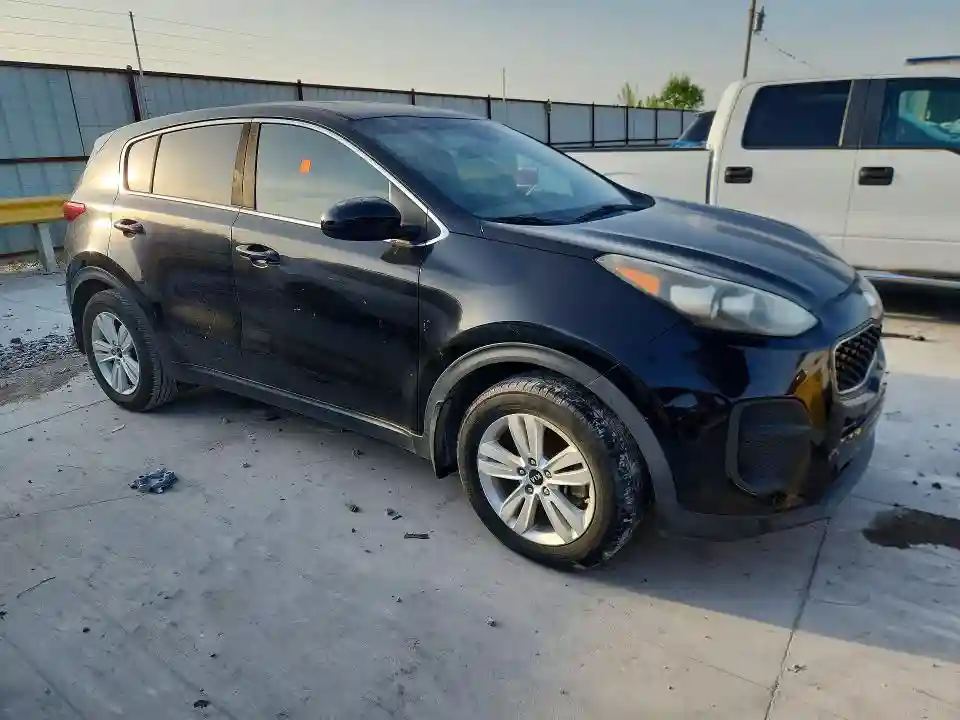 KNDPM3AC7J7392870 2018 KIA SPORTAGE-3
