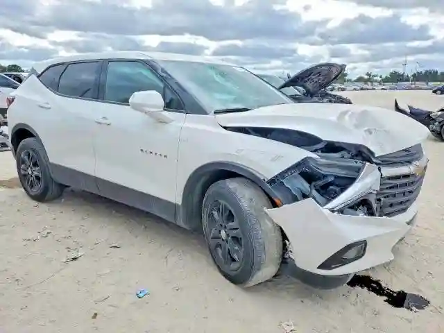 3GNKBCRS7MS578241 2021 CHEVROLET BLAZER-3