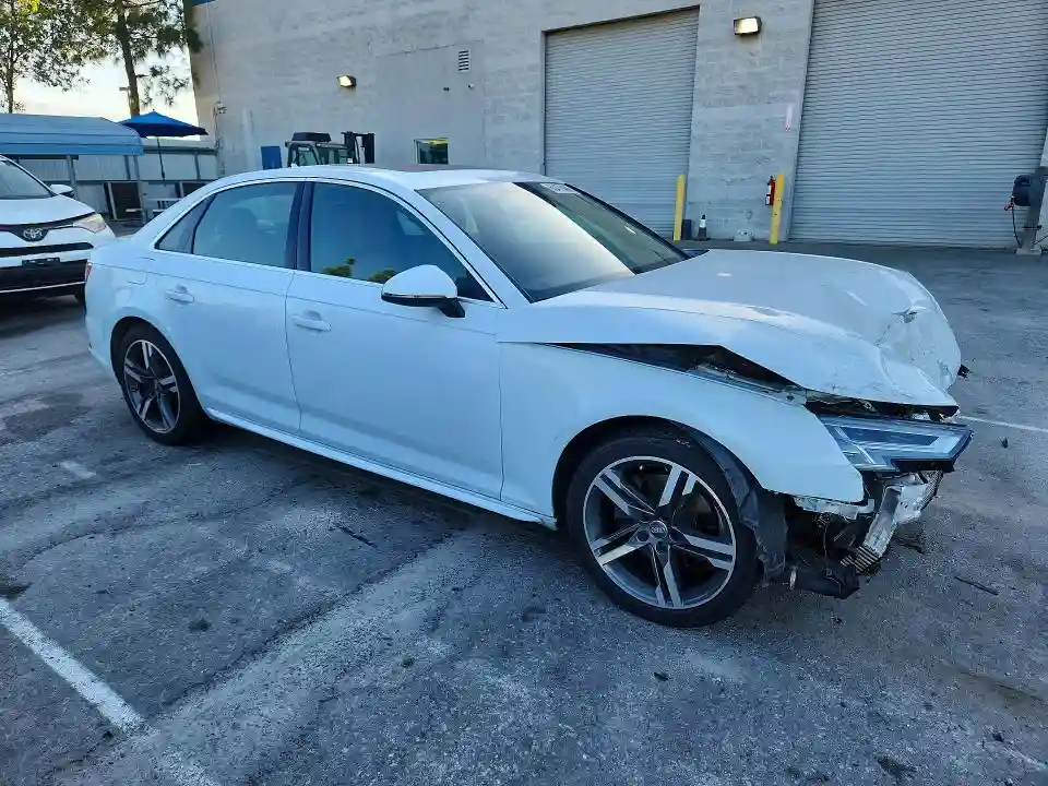 WAULMAF46JN004573 2018 AUDI A4-3