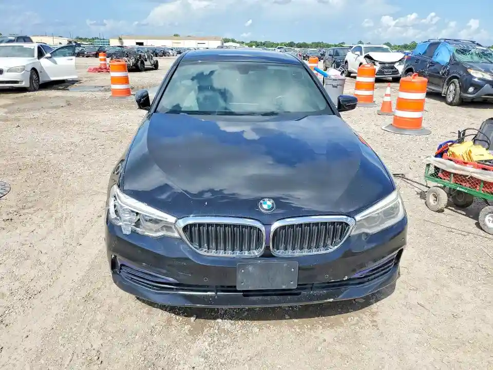 WBAJE5C3XHG913972 2017 BMW 5 SERIES-4