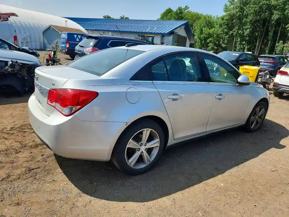 1G1PE5SB0F7200204 2015 CHEVROLET CRUZE-2