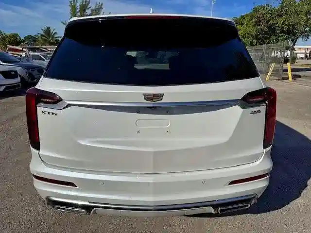 1GYKPCRSXMZ230618 2021 CADILLAC XT6-5