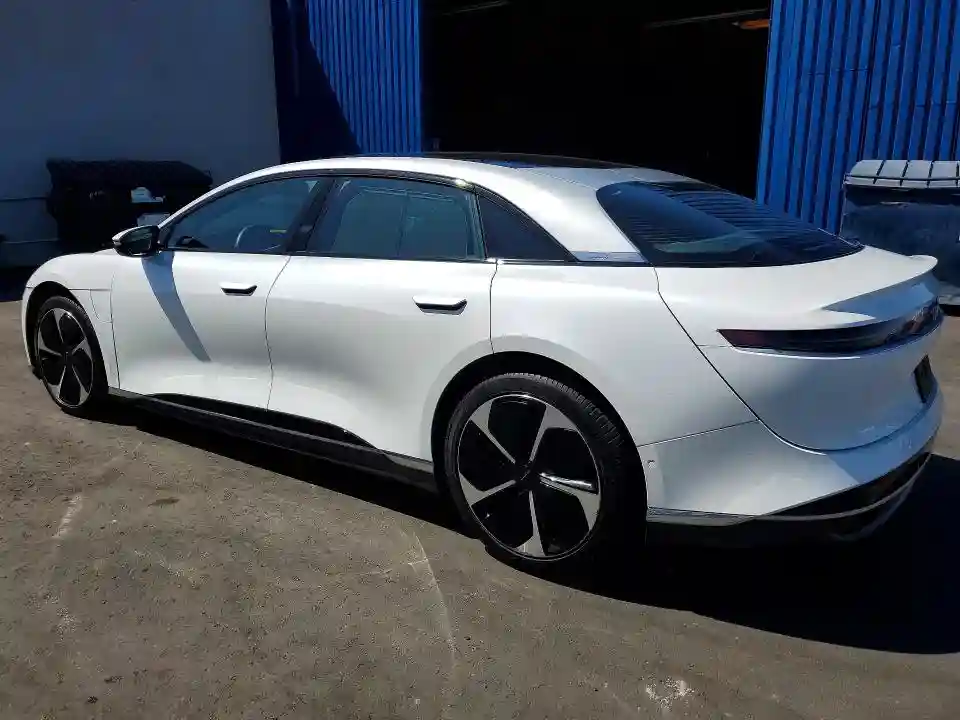 50EA1TEA6PA005692 2023 LUCID MOTORS AIR-1