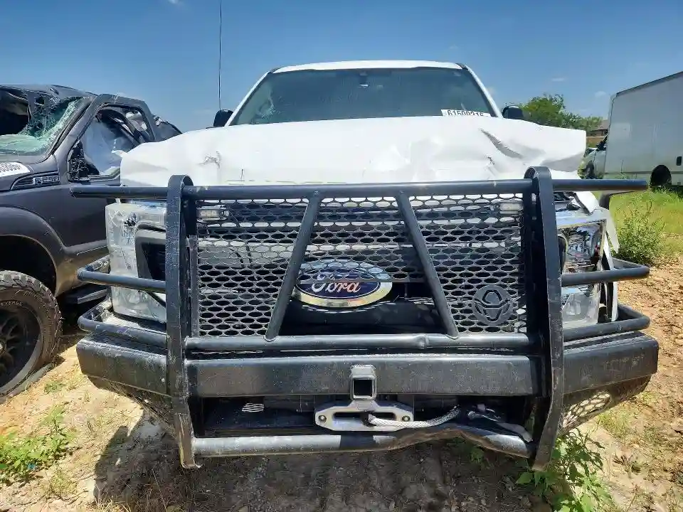 1FT7W2B61LEE33859 2020 FORD F250-4