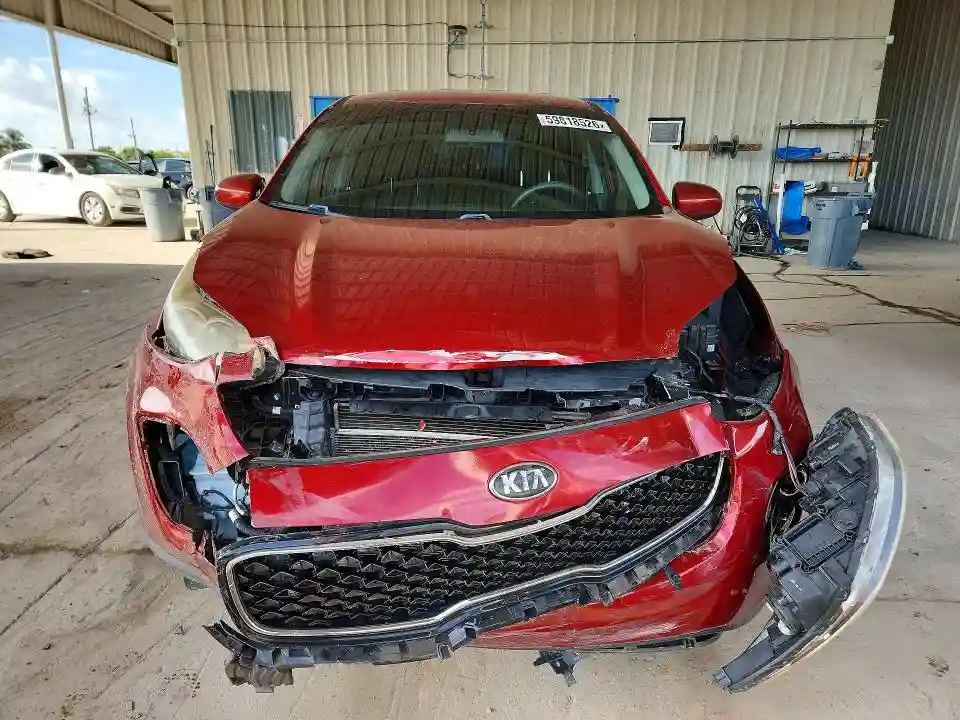 KNDPMCAC2J7361574 2018 KIA SPORTAGE-4