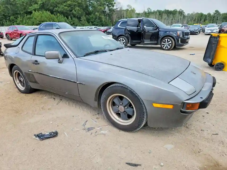 WP0AA0948FN453947 1985 PORSCHE 944-3