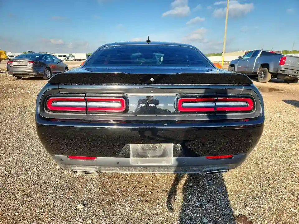 2C3CDZAG7JH161481 2018 DODGE CHALLENGER-5
