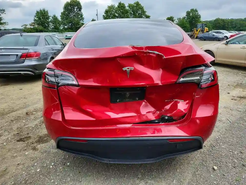7SAYGAEE0PF910609 2023 TESLA MODEL Y-5