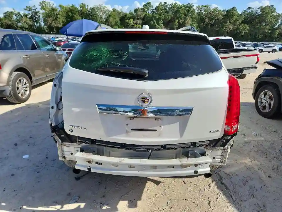 3GYFNEE37FS573422 2015 CADILLAC SRX-5