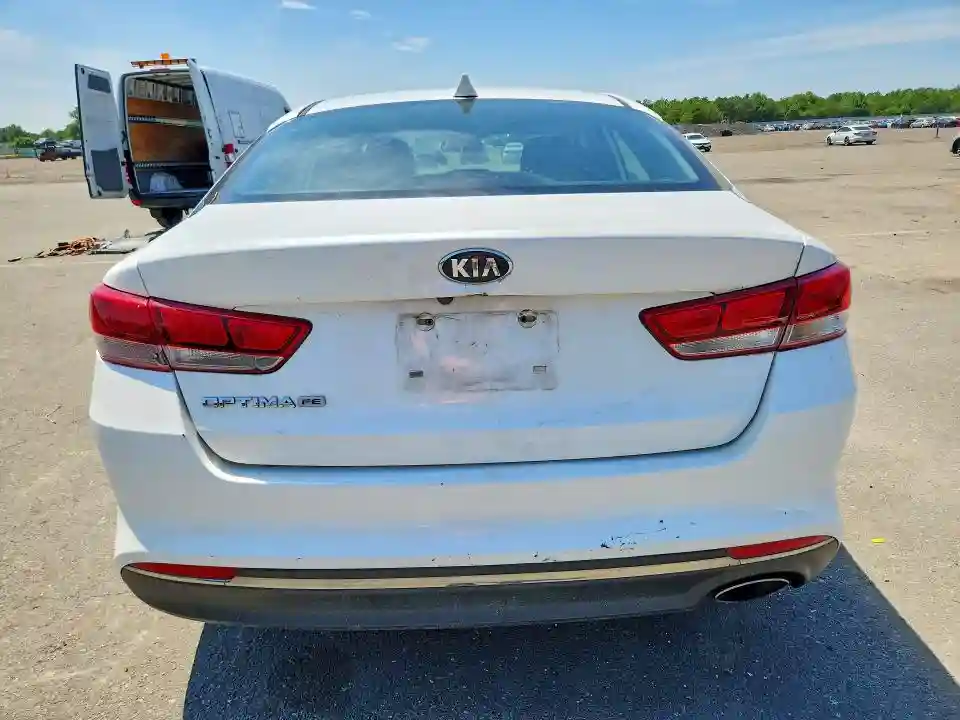 KNAGT4L34G5074065 2016 KIA OPTIMA-5