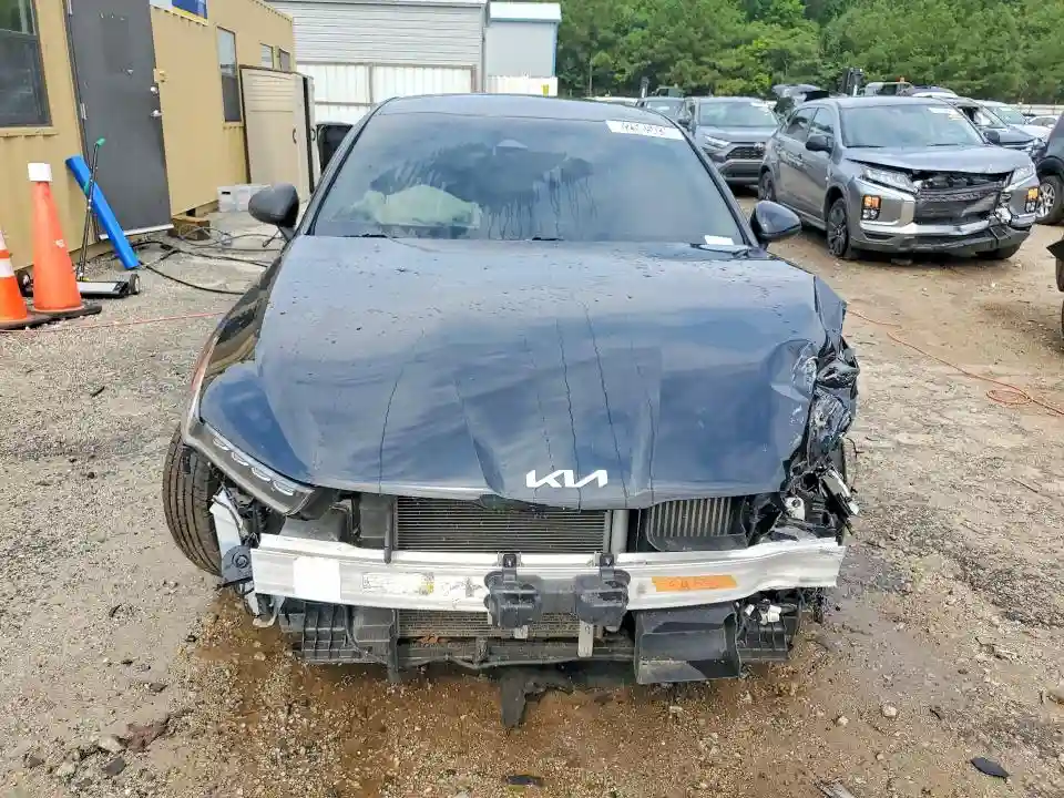 5XXG14J2XPG166652 2023 KIA K5-4